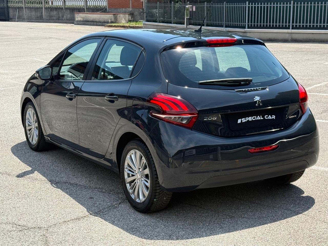 Peugeot 208 BlueHDi 1.4 100 S&S 5p.Active 67.000KM