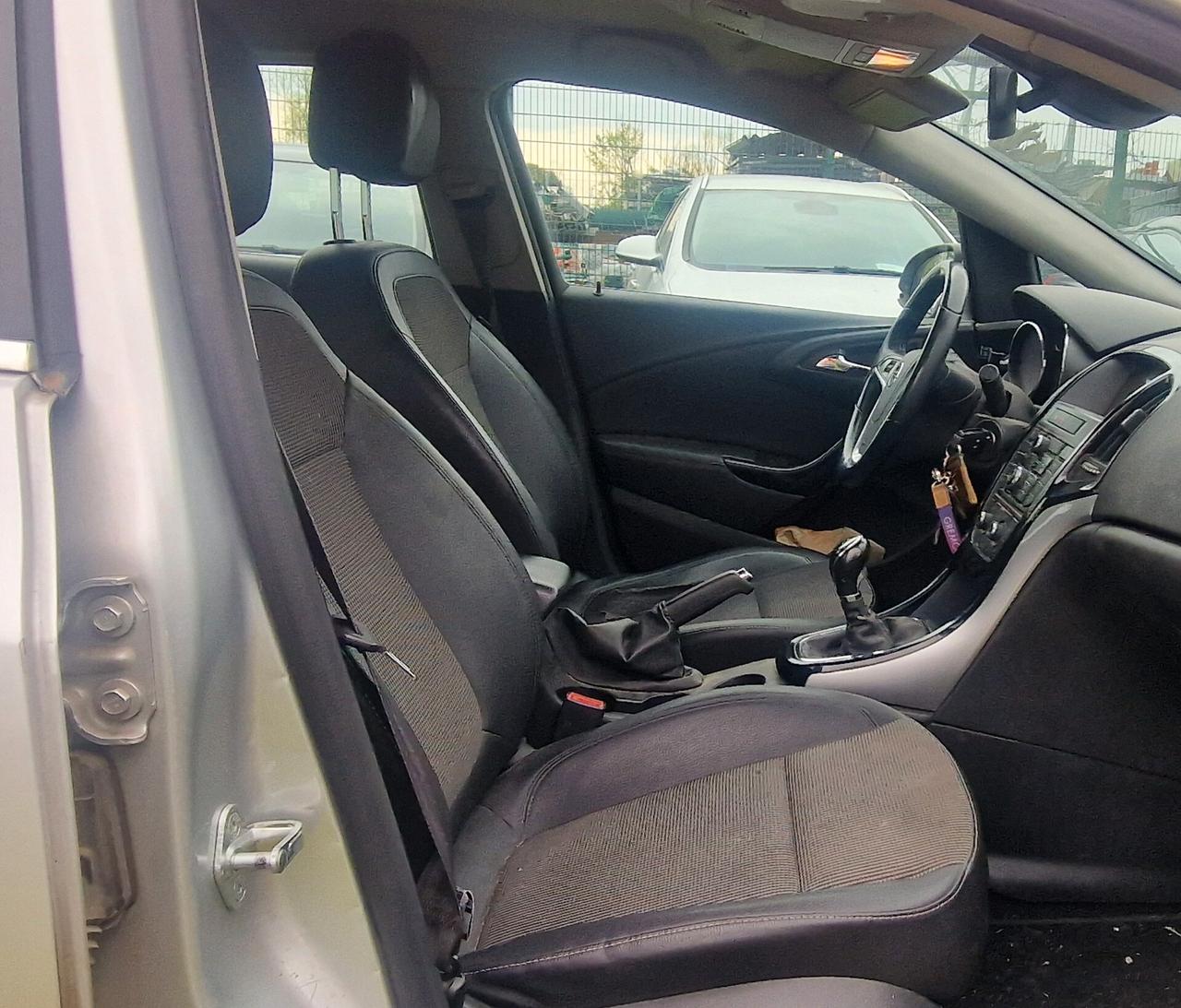 Opel Astra 1.6 CDTI 136CV EcoFLEX S&S 5 porte Cosmo