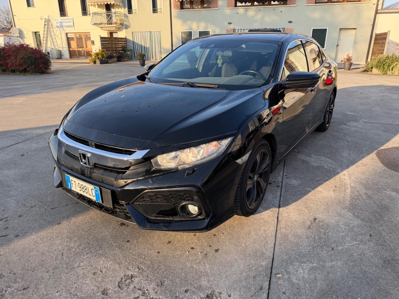 Honda Civic 1.5T 4 porte Comfort