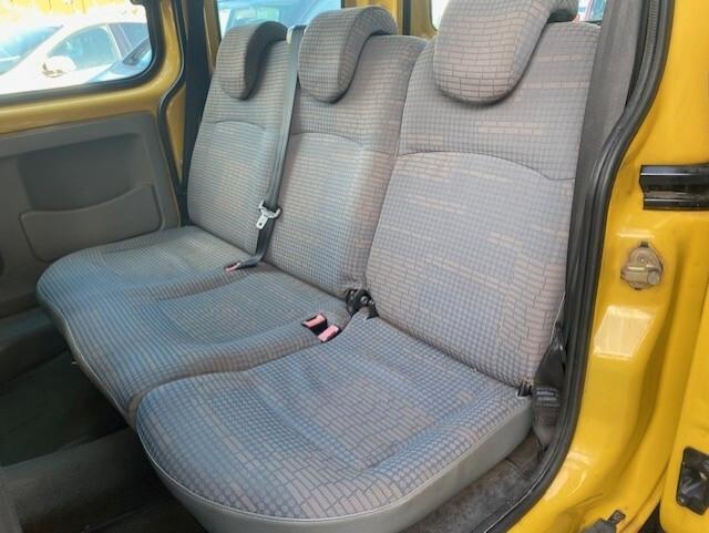 Renault Kangoo 1.6 16V 5p. BenzMetano Luxe