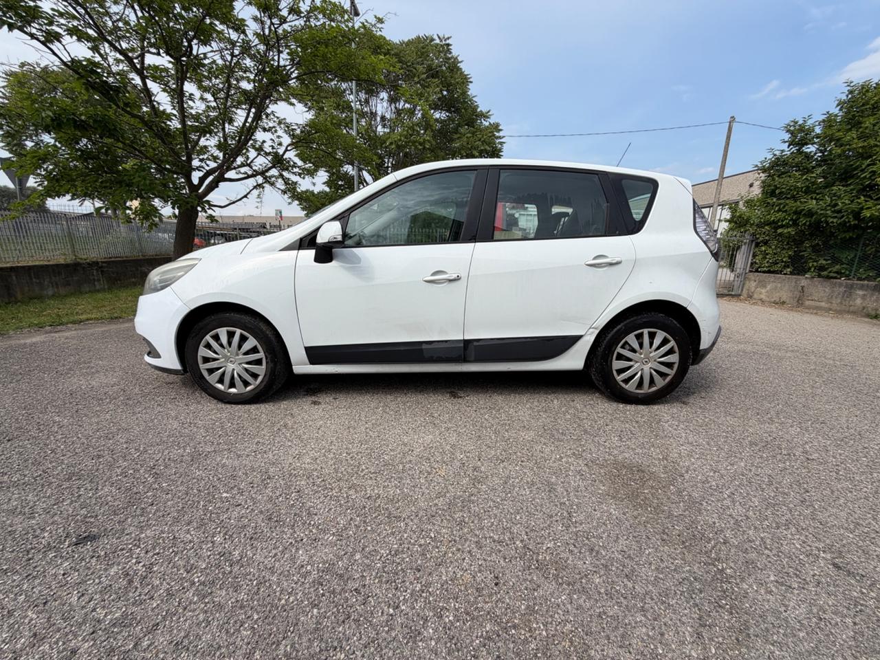 Renault Scenic Scénic X-Mod 1.5 dCi 110CV Luxe