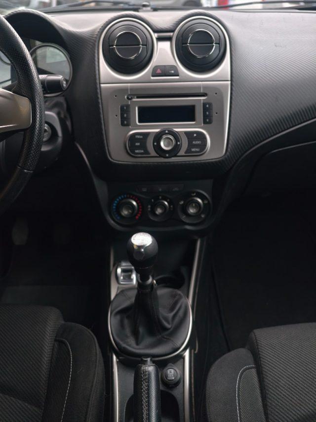 ALFA ROMEO MiTo 1.4 78 CV Distinctive Sport Pack