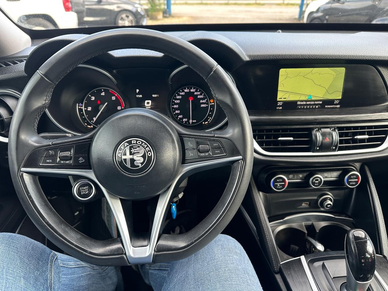 Alfa Romeo Stelvio 2.2 TD 180 CV AT8 RWD