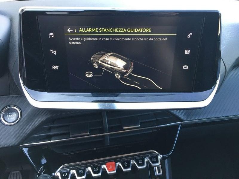 Peugeot 2008 BlueHDi 100 Allure Navi Pack