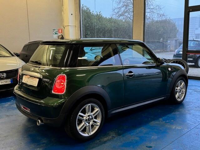 Mini Mini 2.0 16V Cooper D Automatica