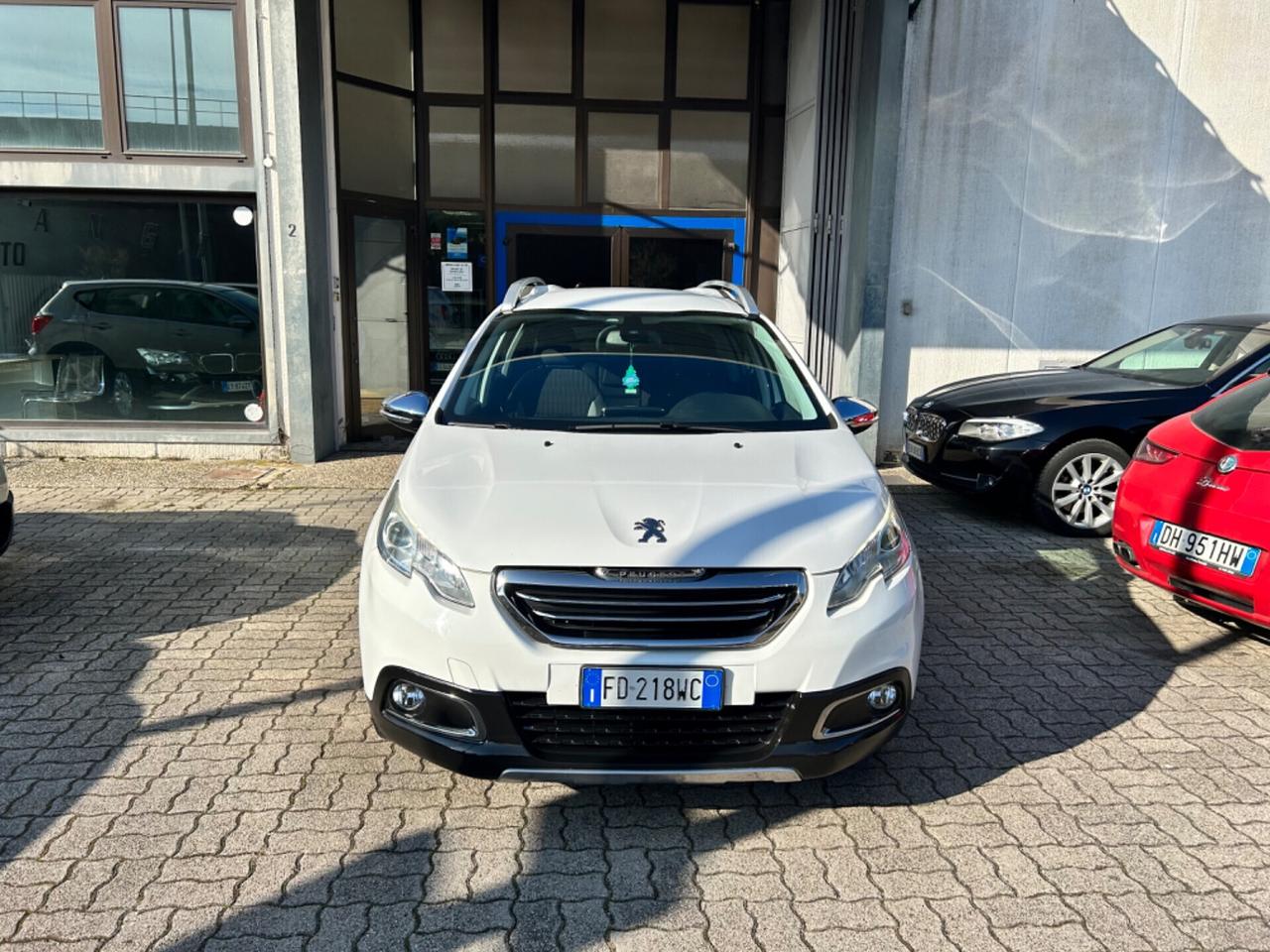 Peugeot 2008 1.6 BlueHDi cv100 Allure