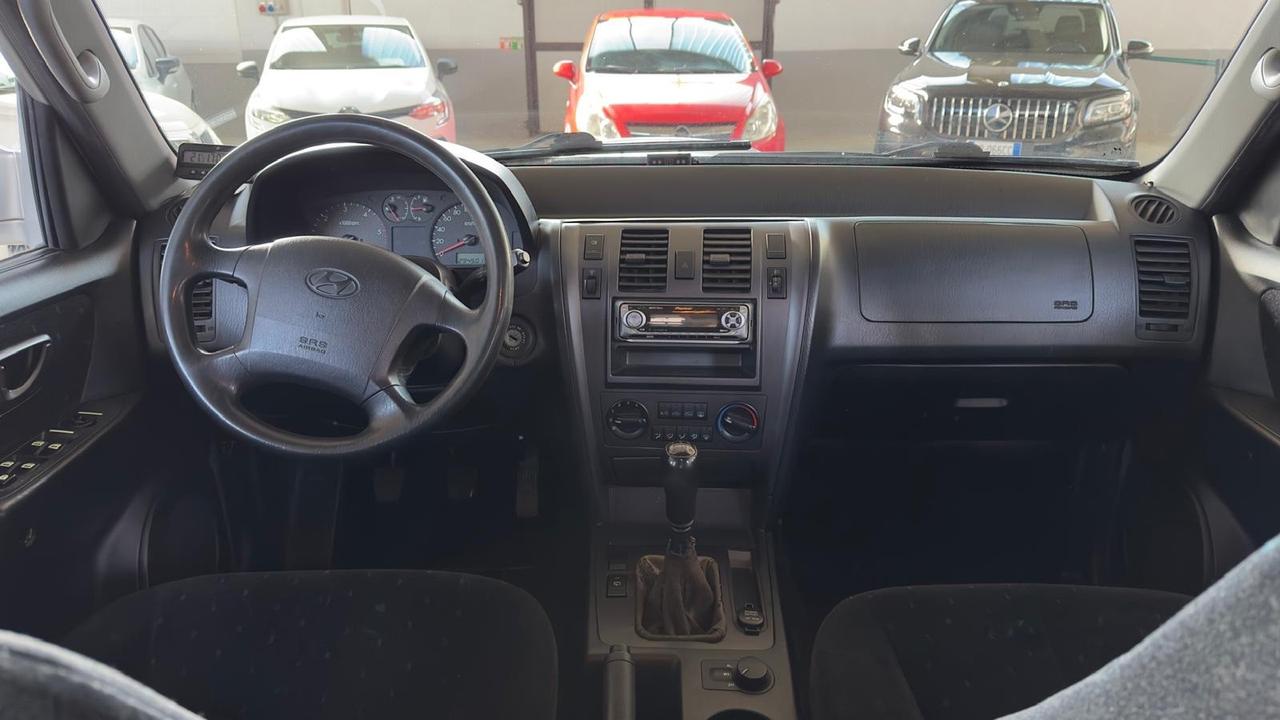 Hyundai Terracan CAT PREMIUM