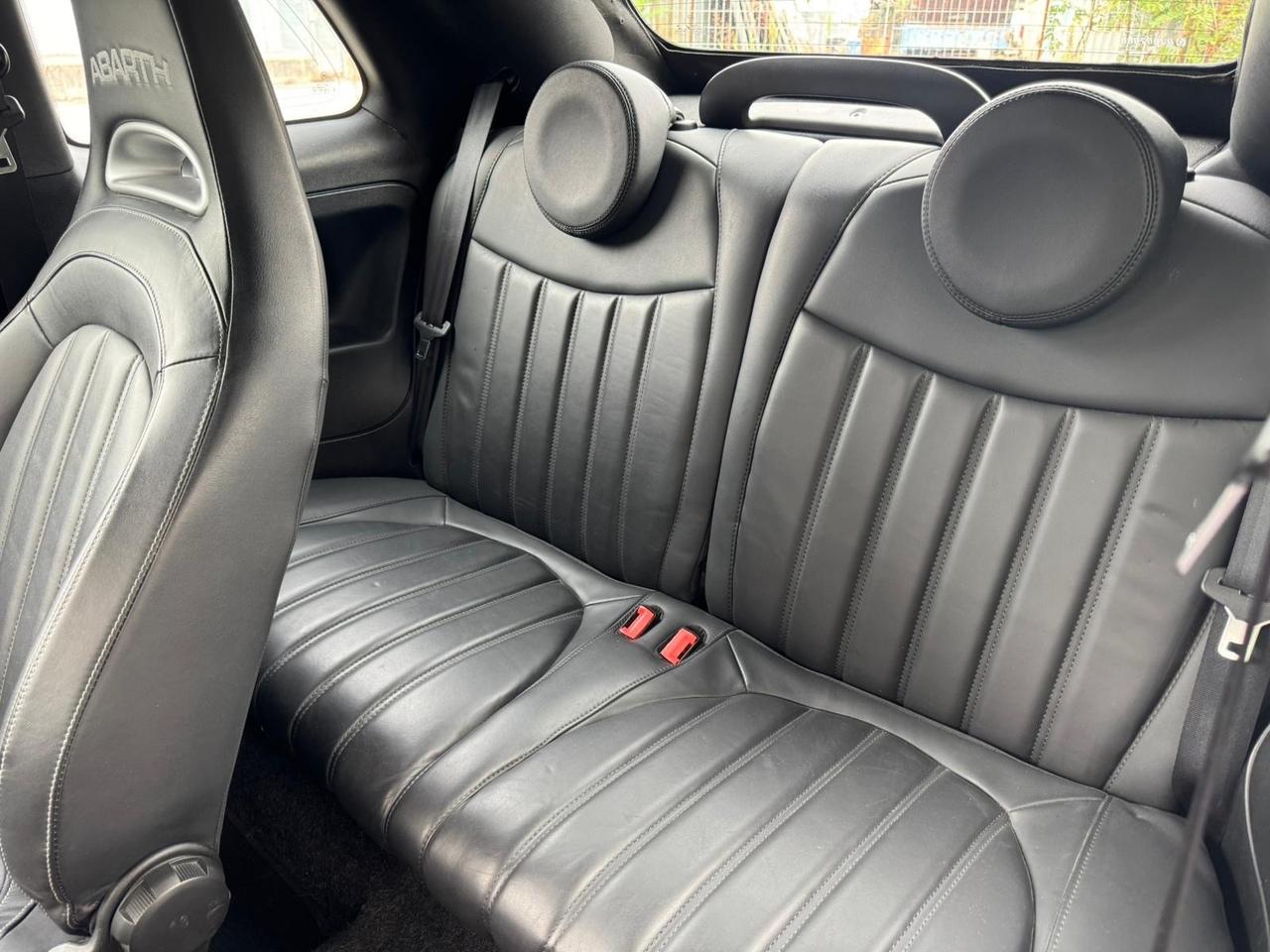 Abarth 595 C 1.4 Turbo T-Jet 140 CV MTA