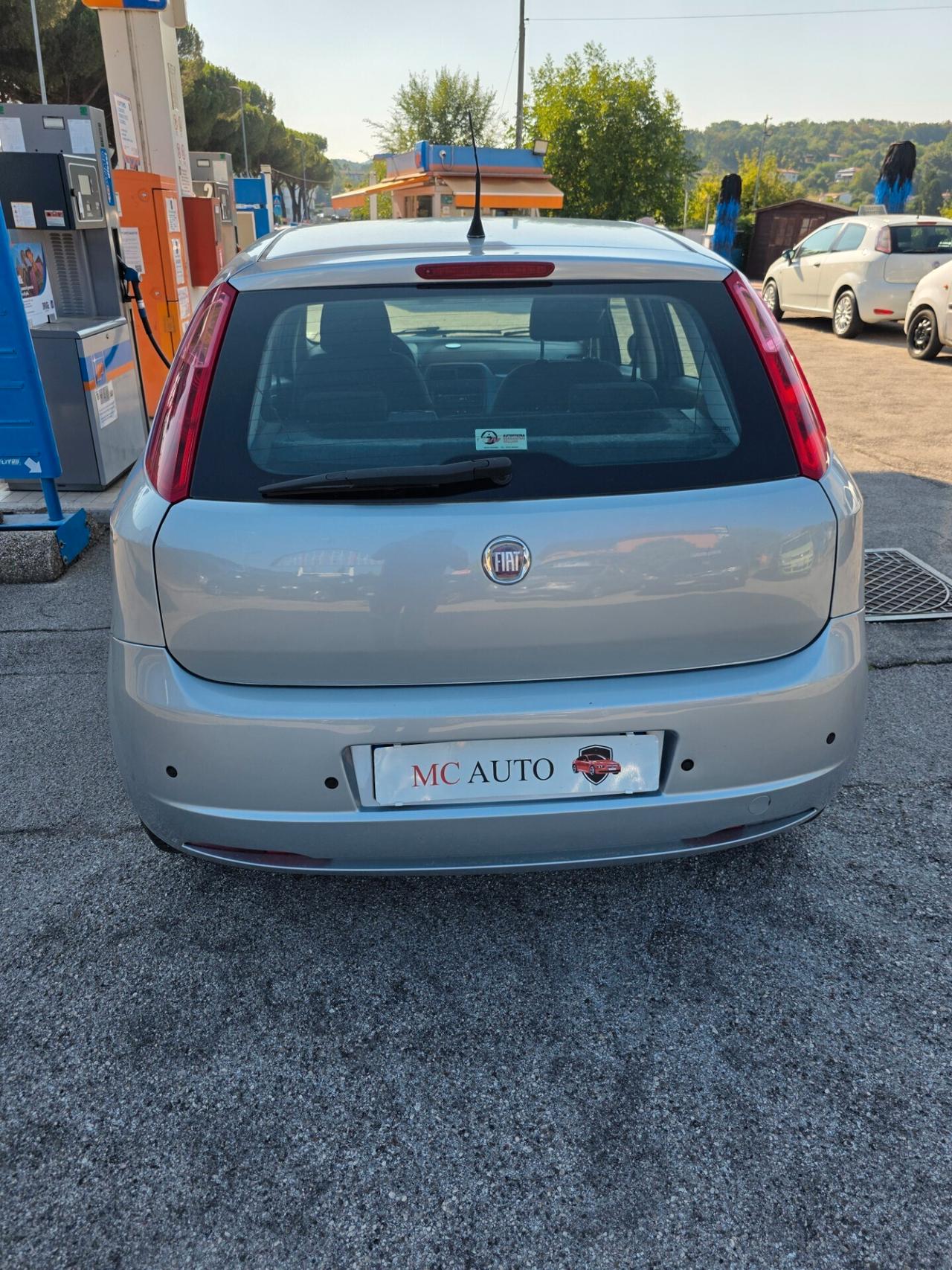 Fiat Grande Punto 1.3 MJT 75 CV 5 porte con 229.000km Neopatentati ok