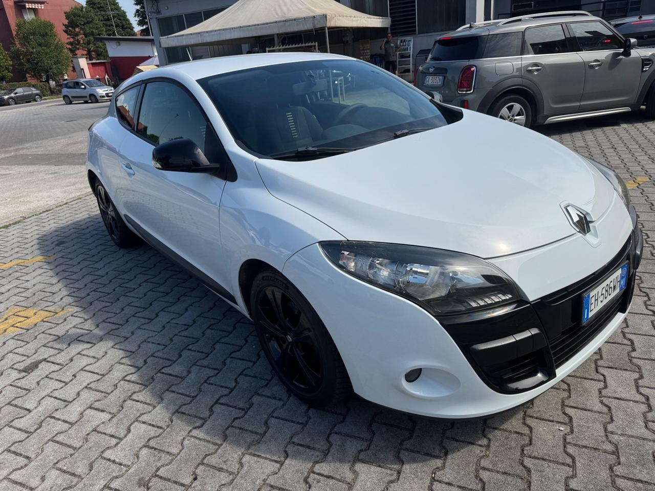 Renault Megane Coupé 1.5 dCi 110CV neopatentati