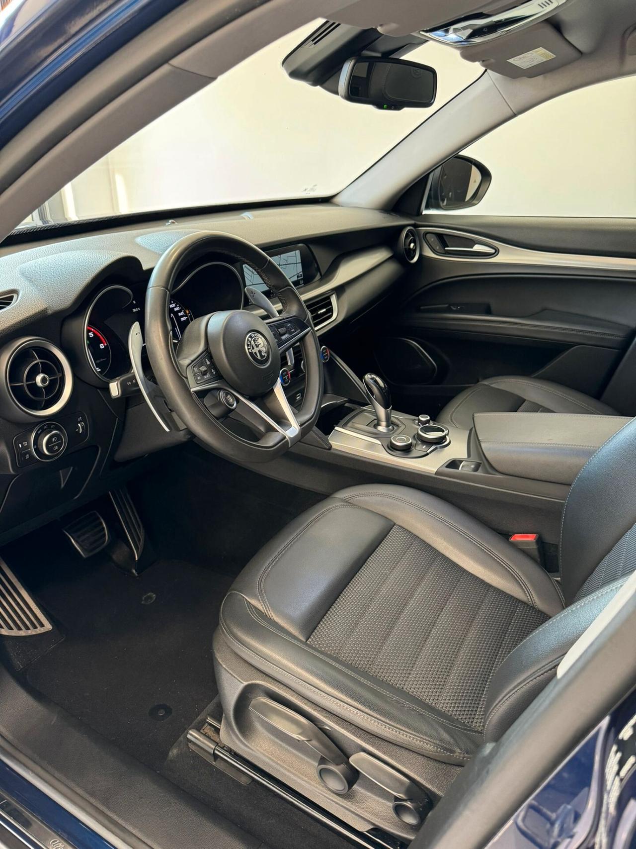 Alfa Romeo Stelvio 2.2 Turbodiesel 190 CV AT8 RWD Super