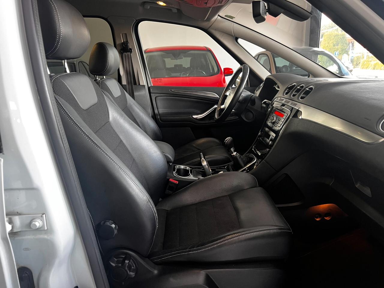 Ford S-Max 2.0 TDCi 163CV Titanium