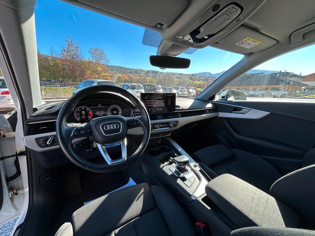 Audi A4 Avant S-LINE 40 TDI S tronic edition