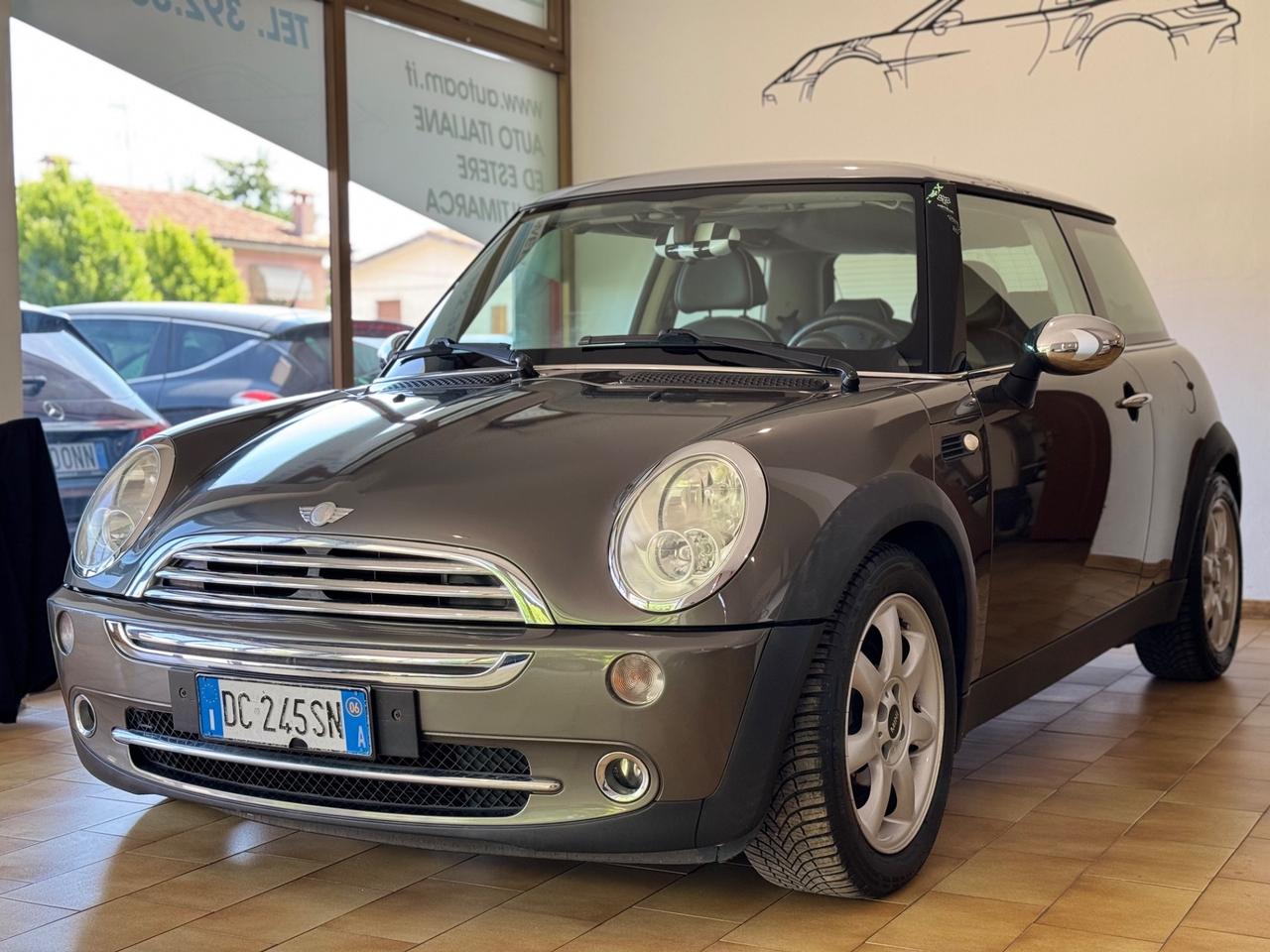 Mini 1.6 16V One Park Lane