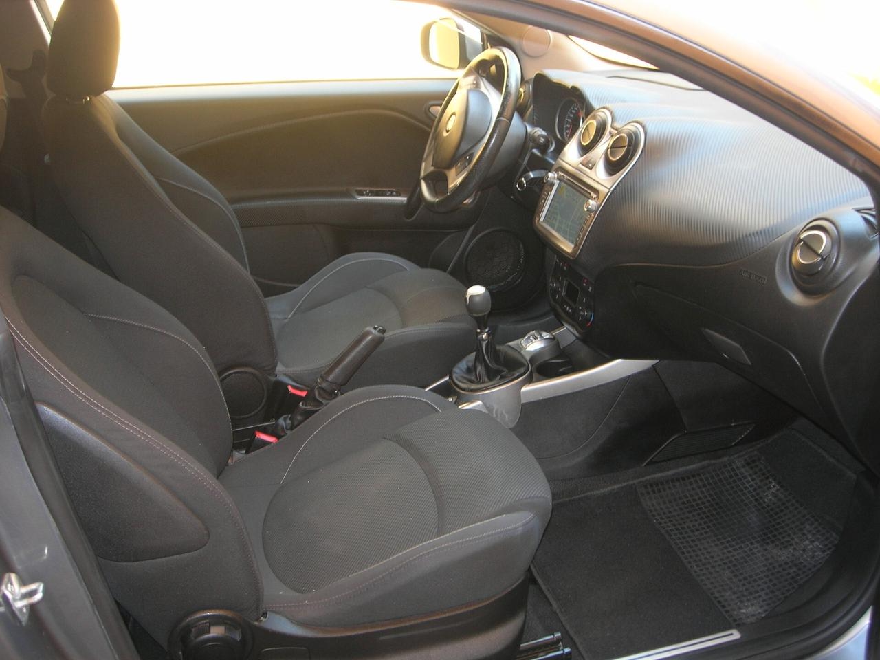 Alfa Romeo MiTo 1.3 JTDm-2 95 CV S&S Distinctive