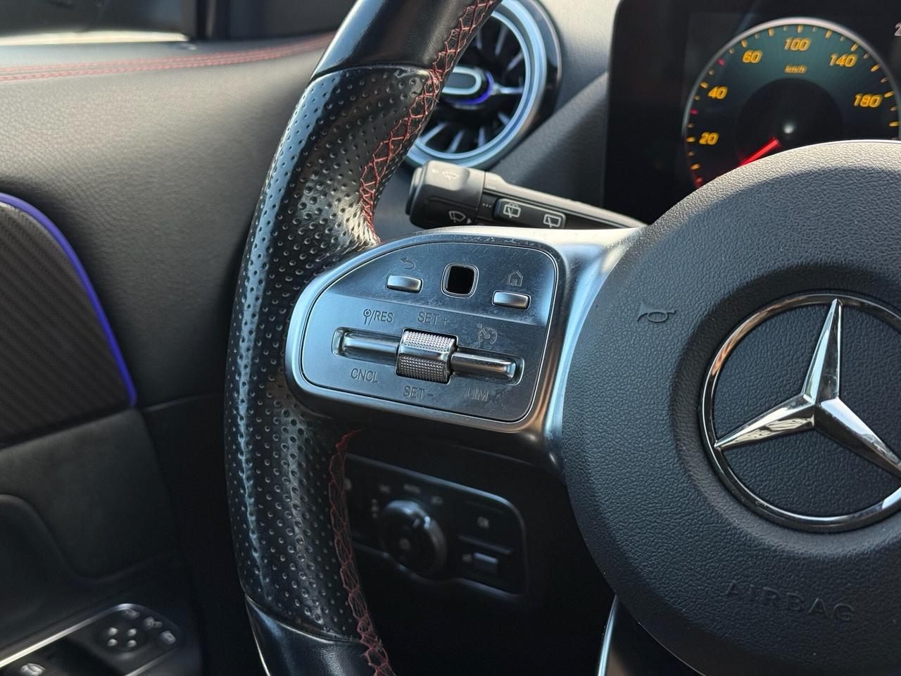 MERCEDES GLA 2.0 116cv AMG Line & Night Package