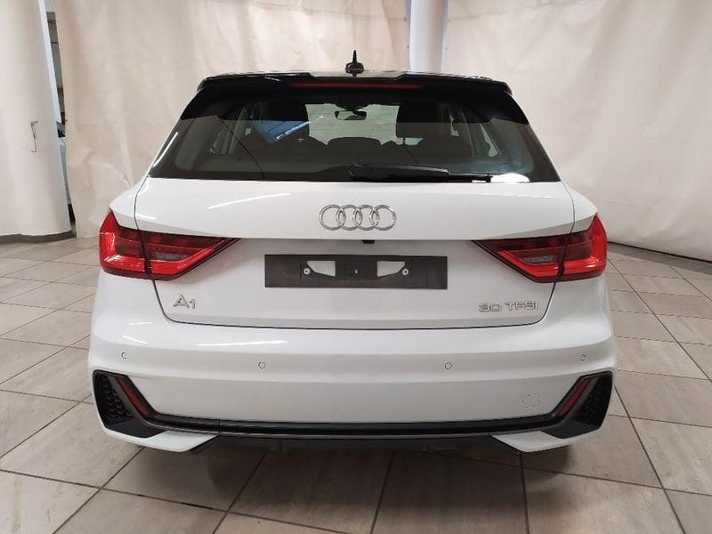 Audi A1 Sportback 30 1.0 tfsi S Line Edition 110cv