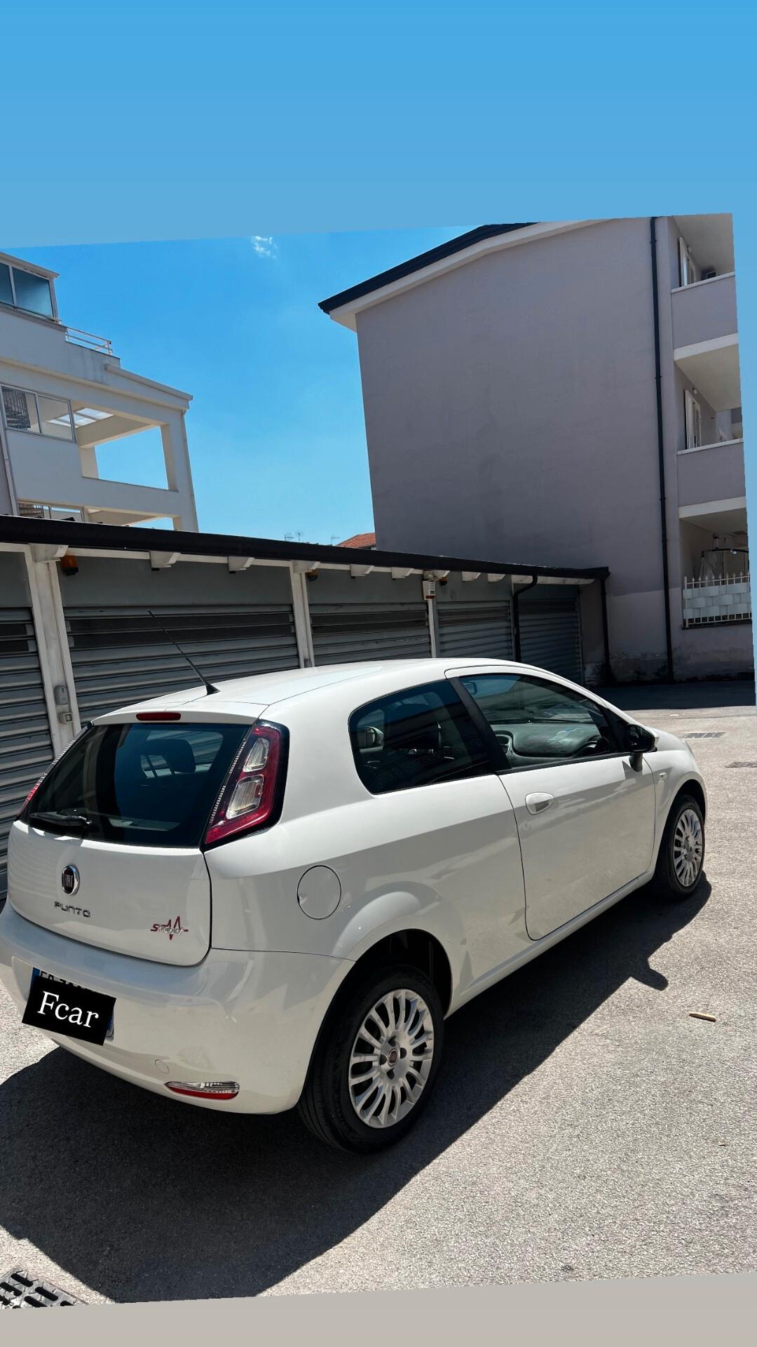 Fiat Punto 1.4 S&S 8V Dualogic 3 porte Street AUTOMATICA
