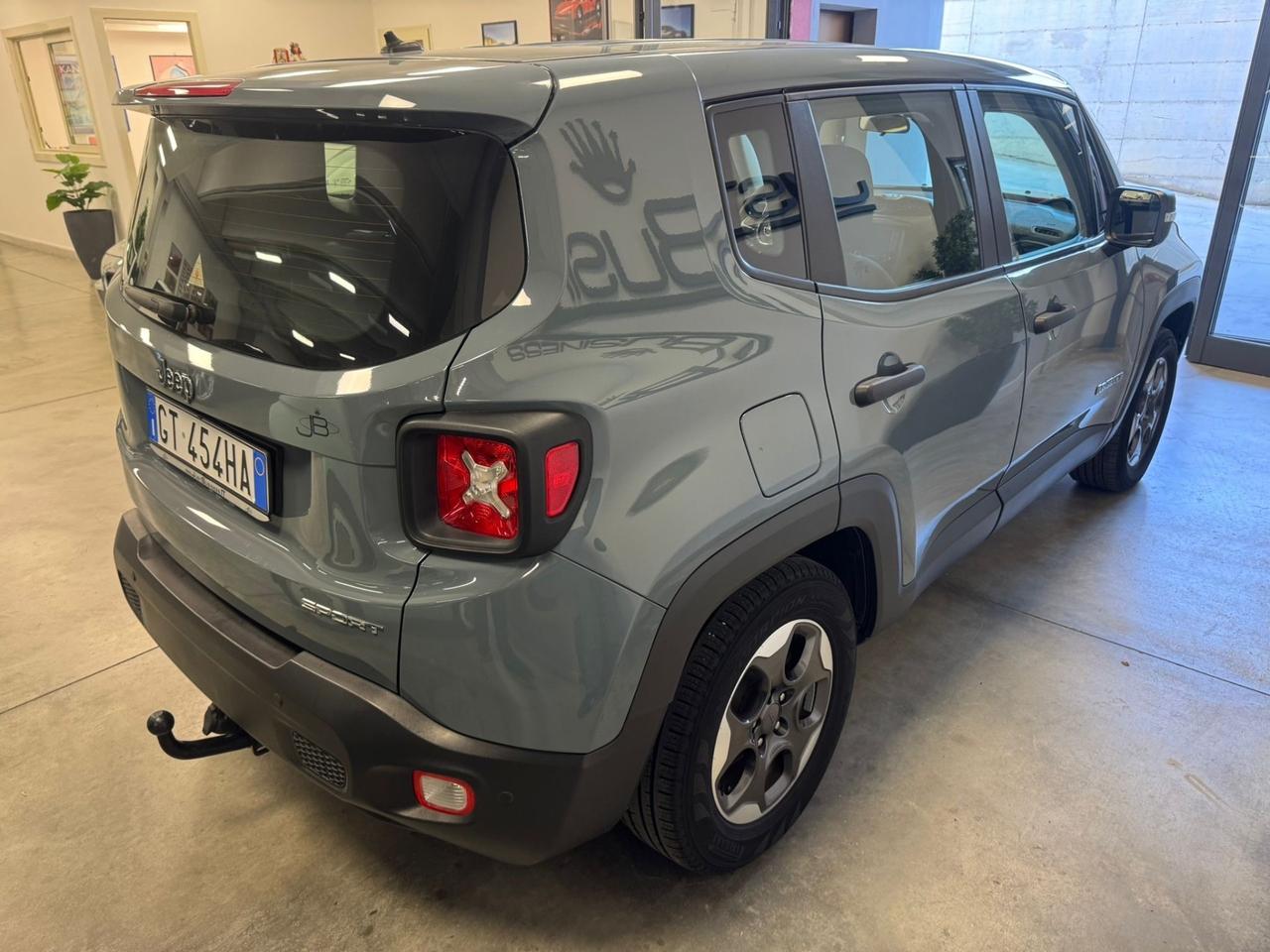 Jeep Renegade 1.6 E-TorQ EVO Sport