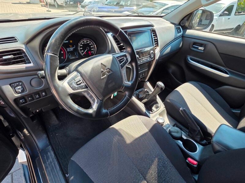 MITSUBISHI L200 (2019-2022) L200 2.3 D Double C...