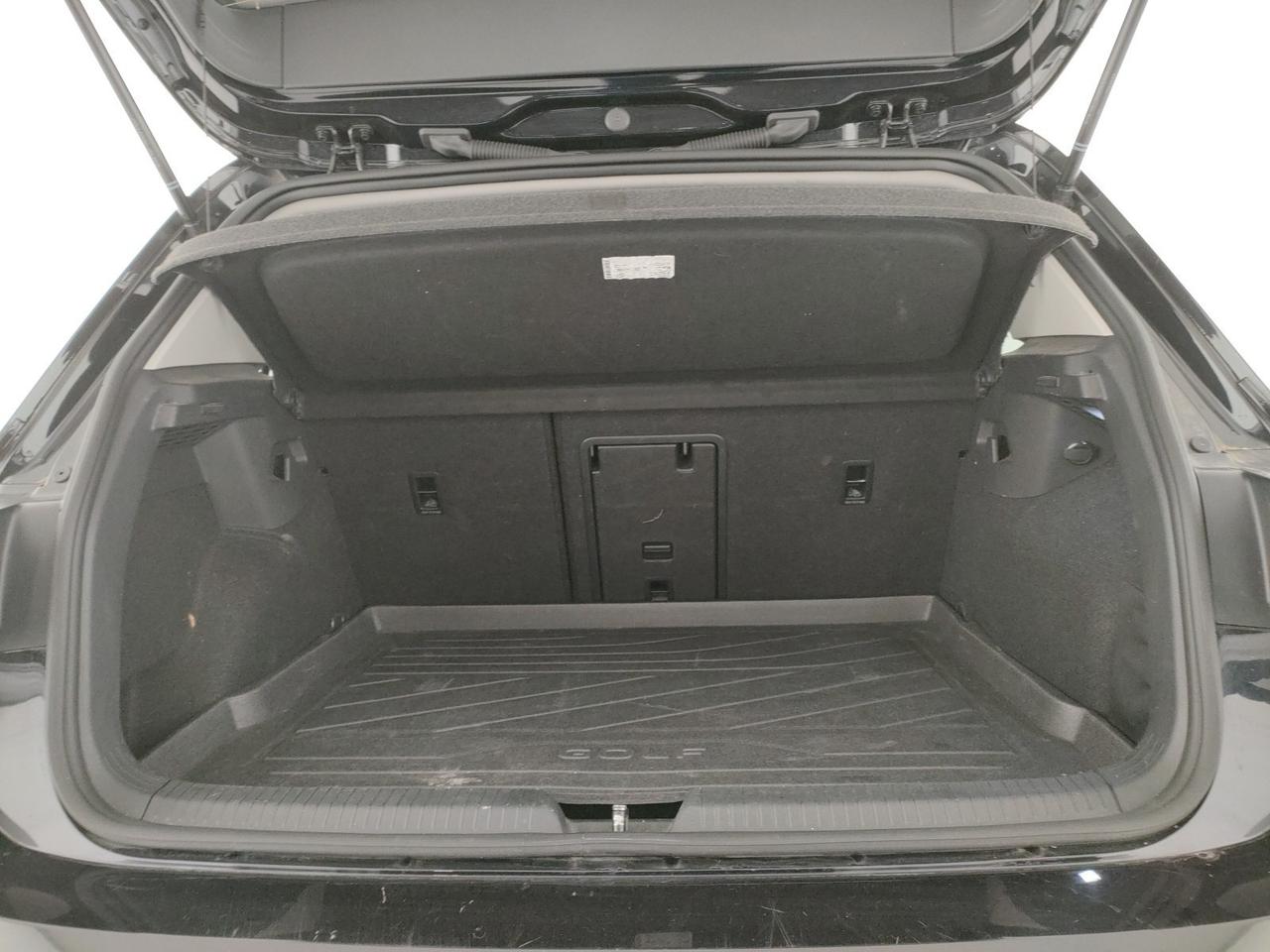 Volkswagen Golf 1.0 etsi evo life 110cv dsg