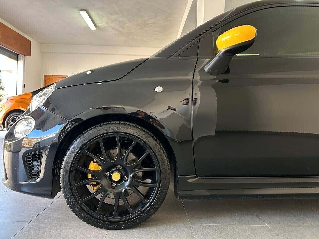 Abarth 595 1.4 Turbo T-Jet PISTA 165 CV