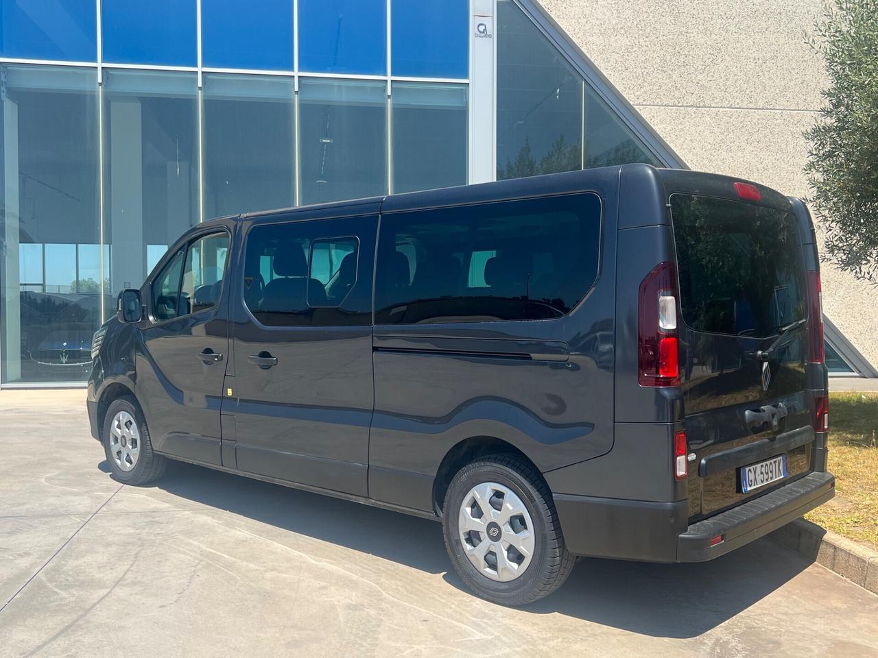 Renault Trafic BluedCi 150CV L2H2 Authentic - possibilità noleggio no scoring