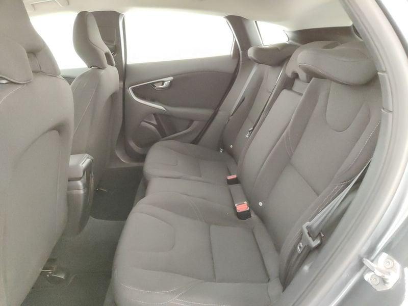 Volvo V40 D2 Geartronic Business