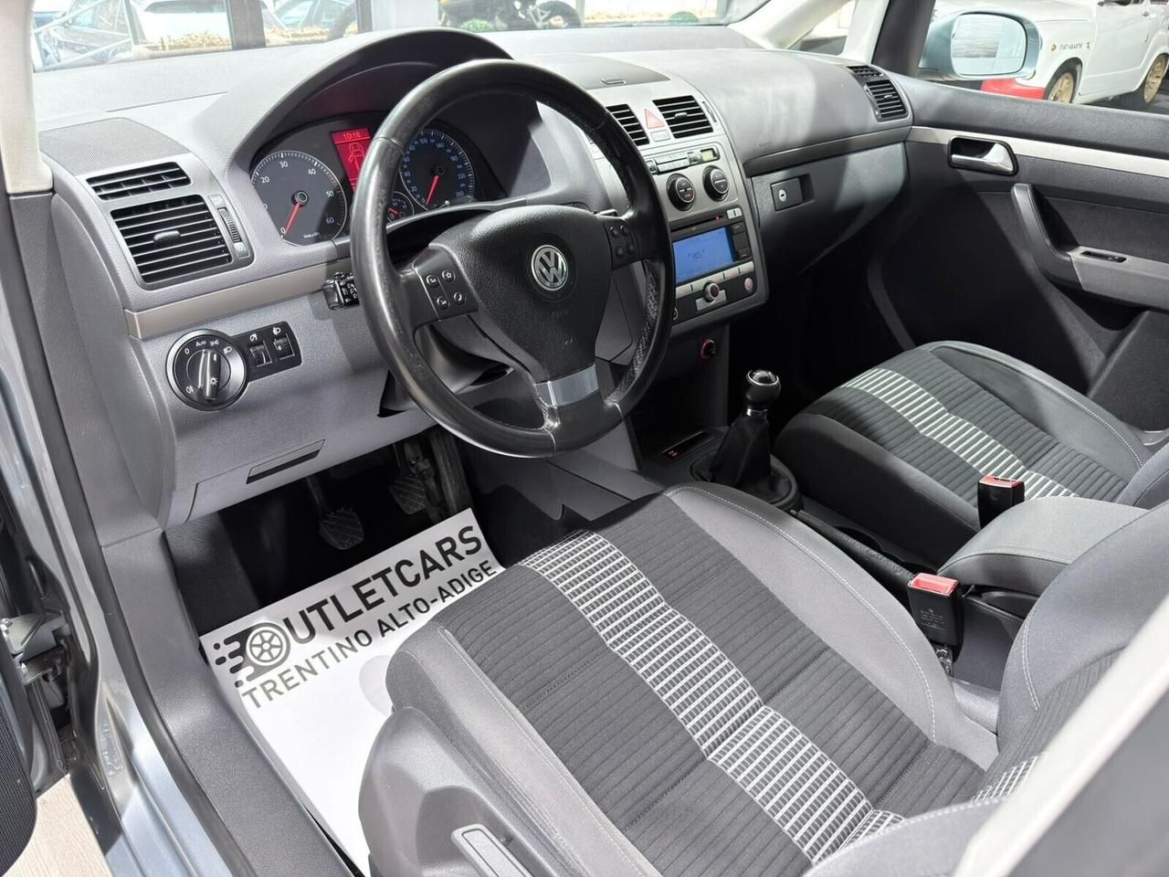 VOLKSWAGEN TOURAN 1.9 TDI 105cv 5P UNITED