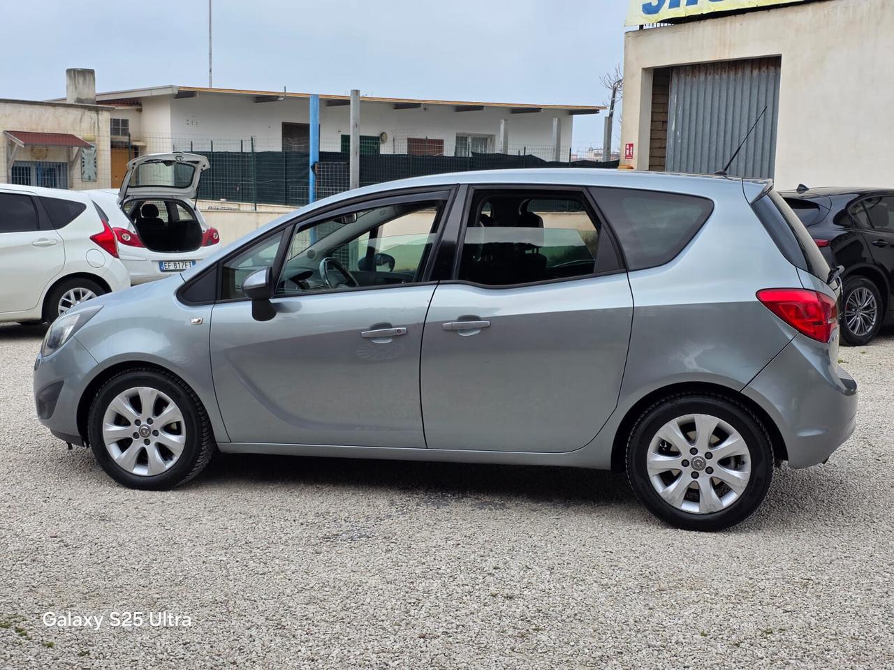 Opel Meriva 1.3 CDTI 95CV ecoFLEX Cosmo