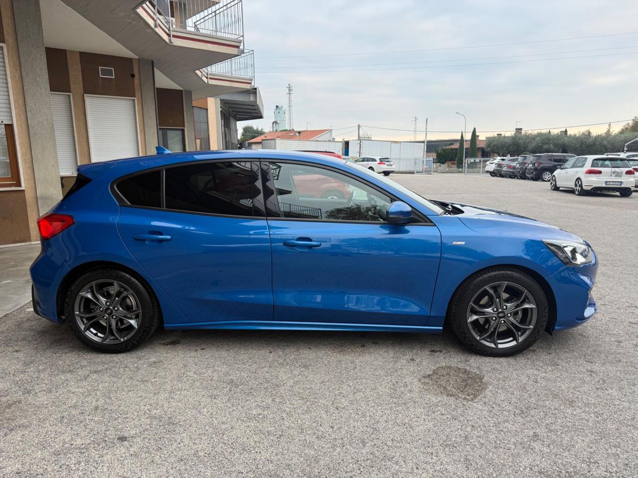 Ford Focus 1.0 EcoBoost 125 CV 5p. ST-Line