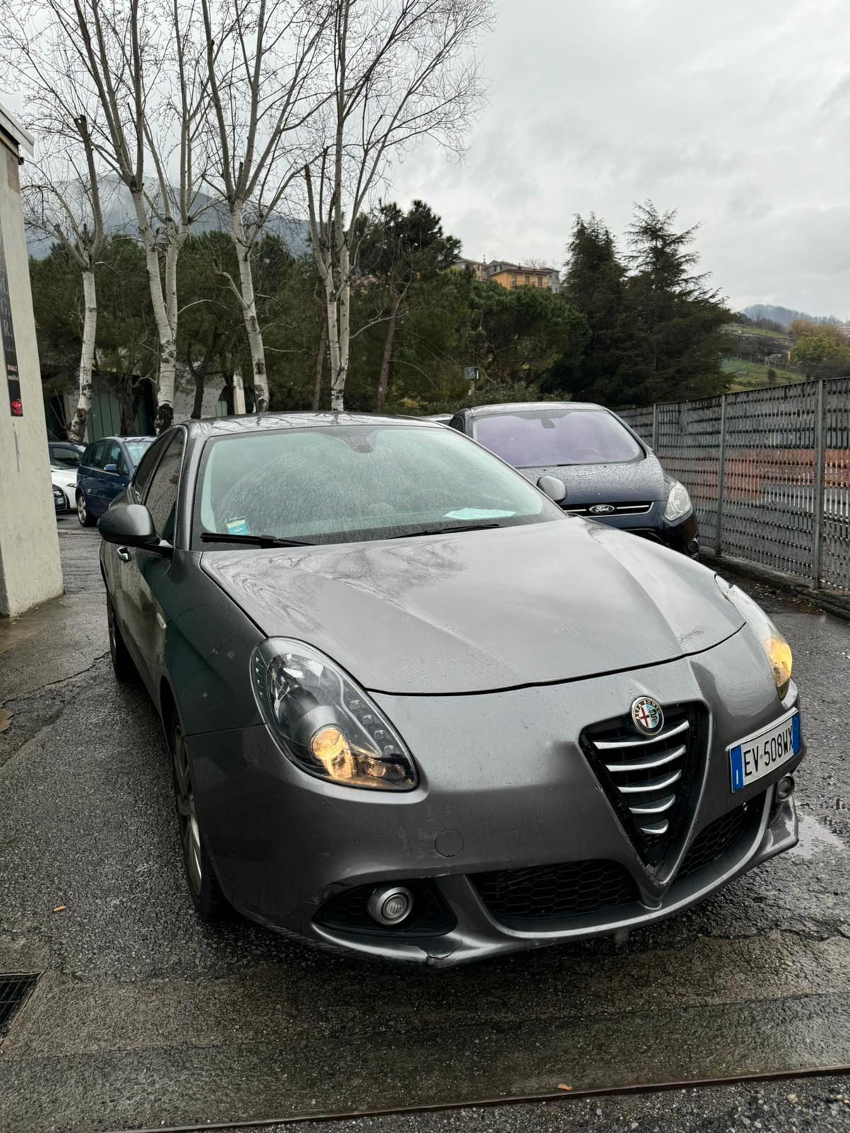 Alfa Romeo Giulietta 1.6 JTDm-2 105 CV Exclusive