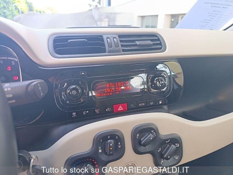 FIAT Panda 0.9 TwinAir Turbo Natural Power Lounge