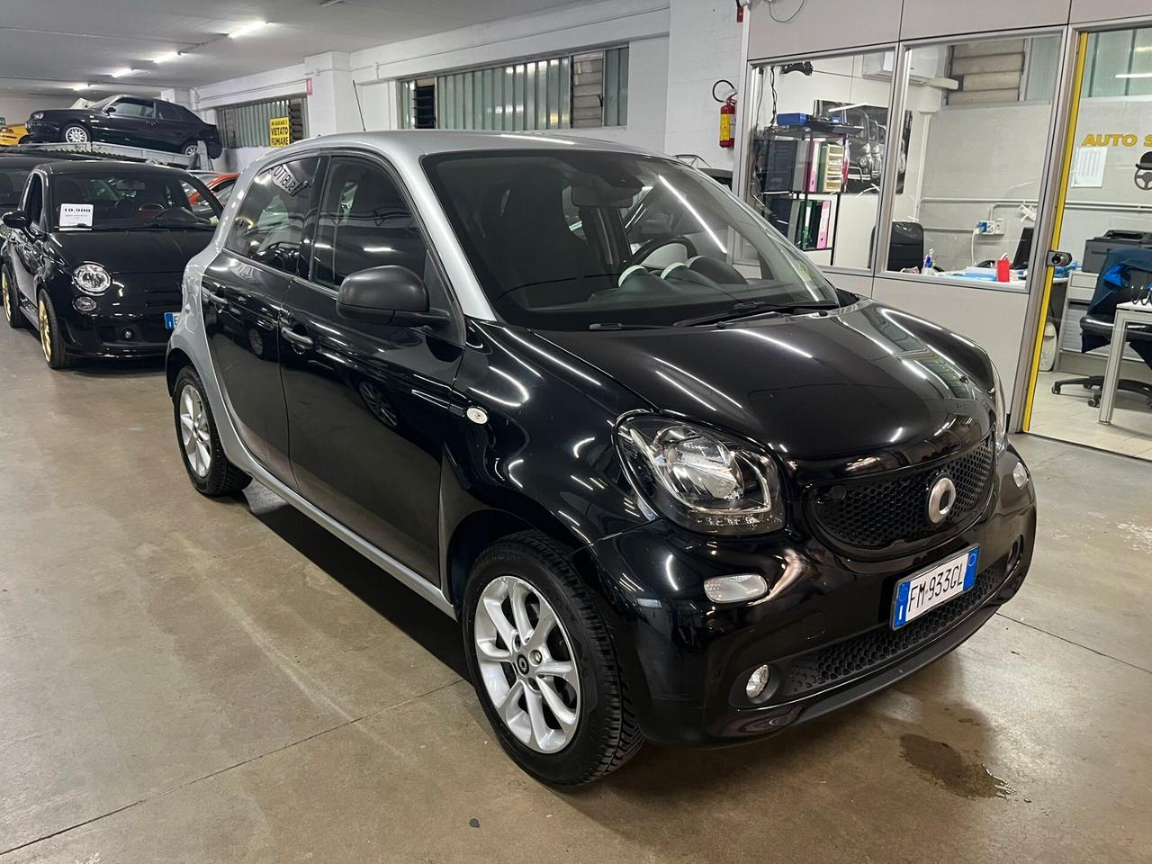 Smart ForFour 1.0 Passion (4 posti)