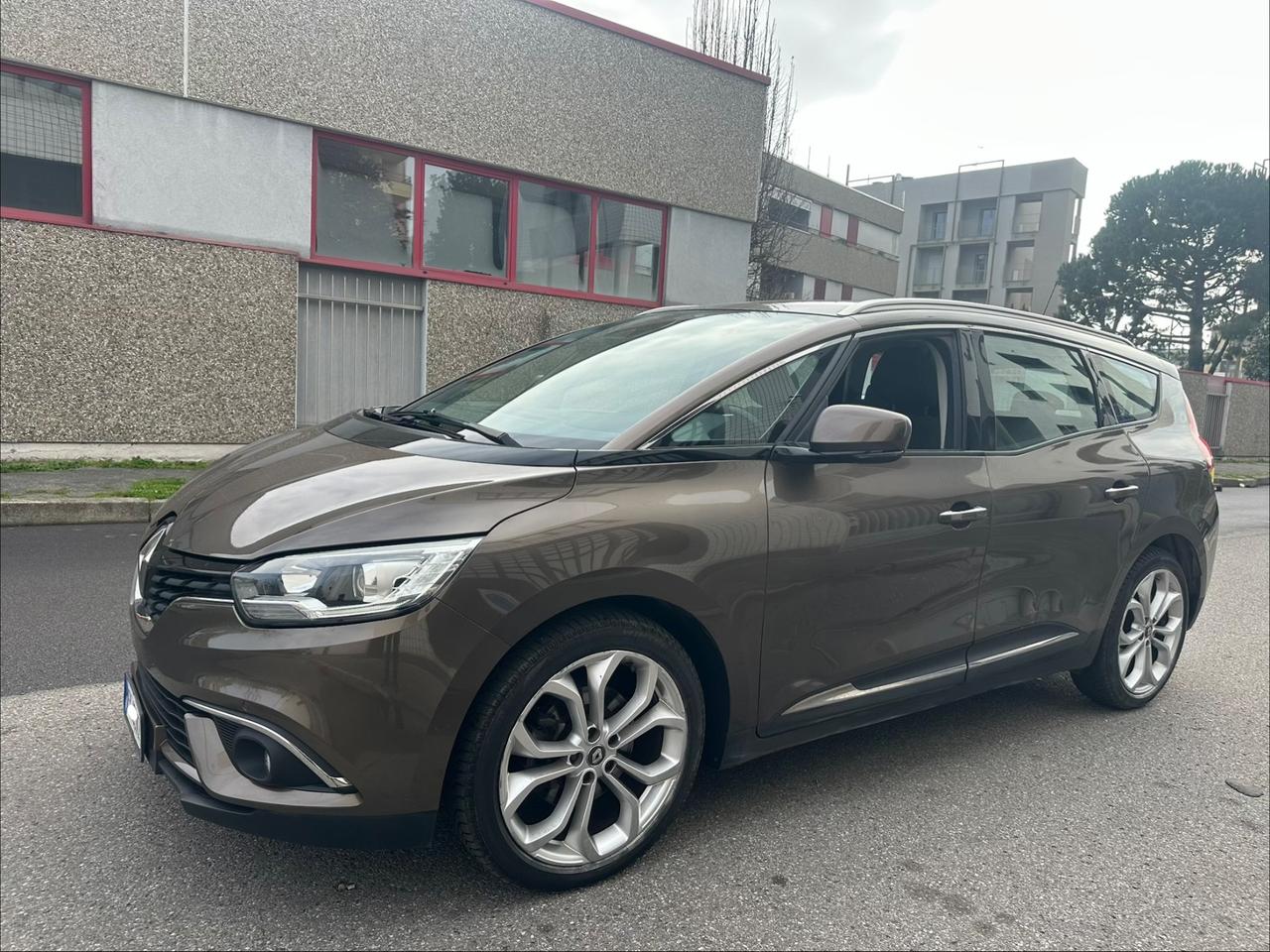 Renault Grand Scenic TCe 130 CV Energy Initiale Paris