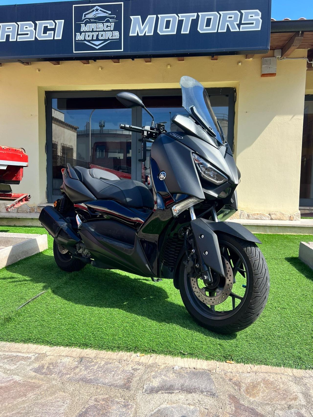 Yamaha X-Max 300 Tech-Max