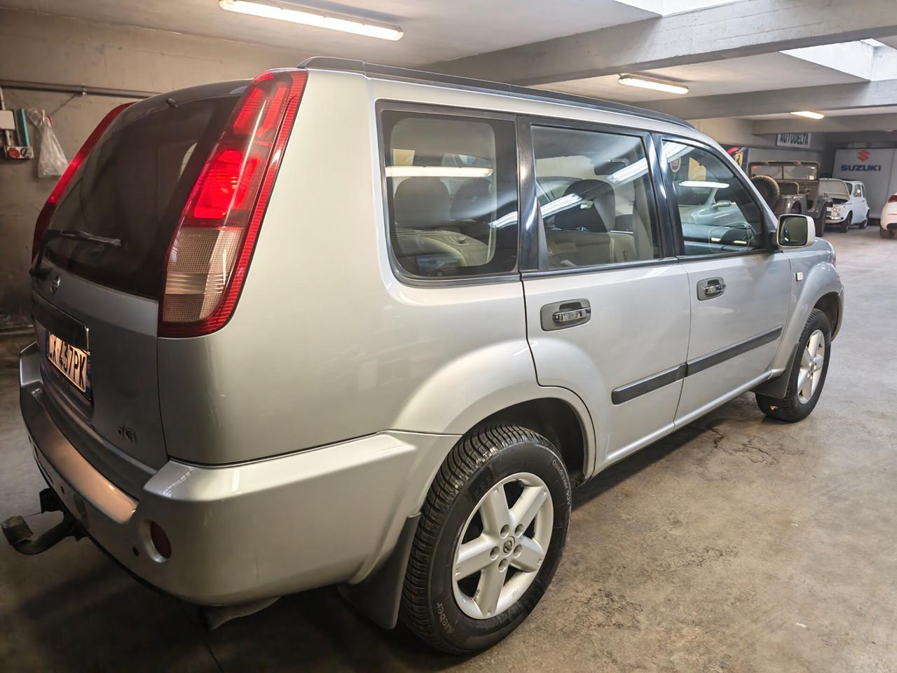 Nissan X-Trail 2.2 dCi 4x4 UNIPRO'