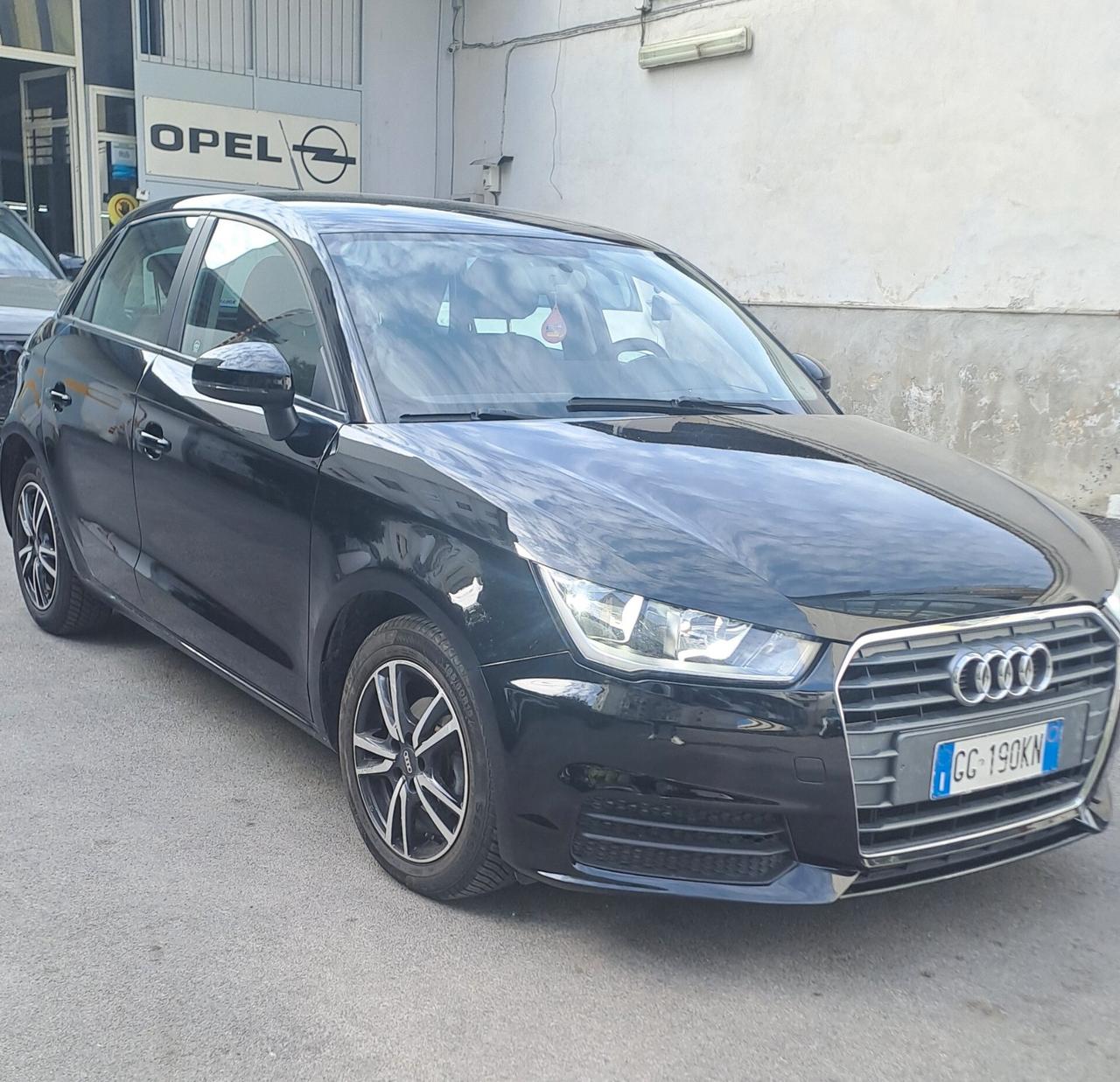 Audi A1 Sportback 1.4 TDI 90CV