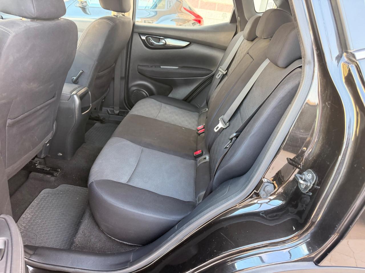 Nissan Qashqai 1.5 dCi Visia