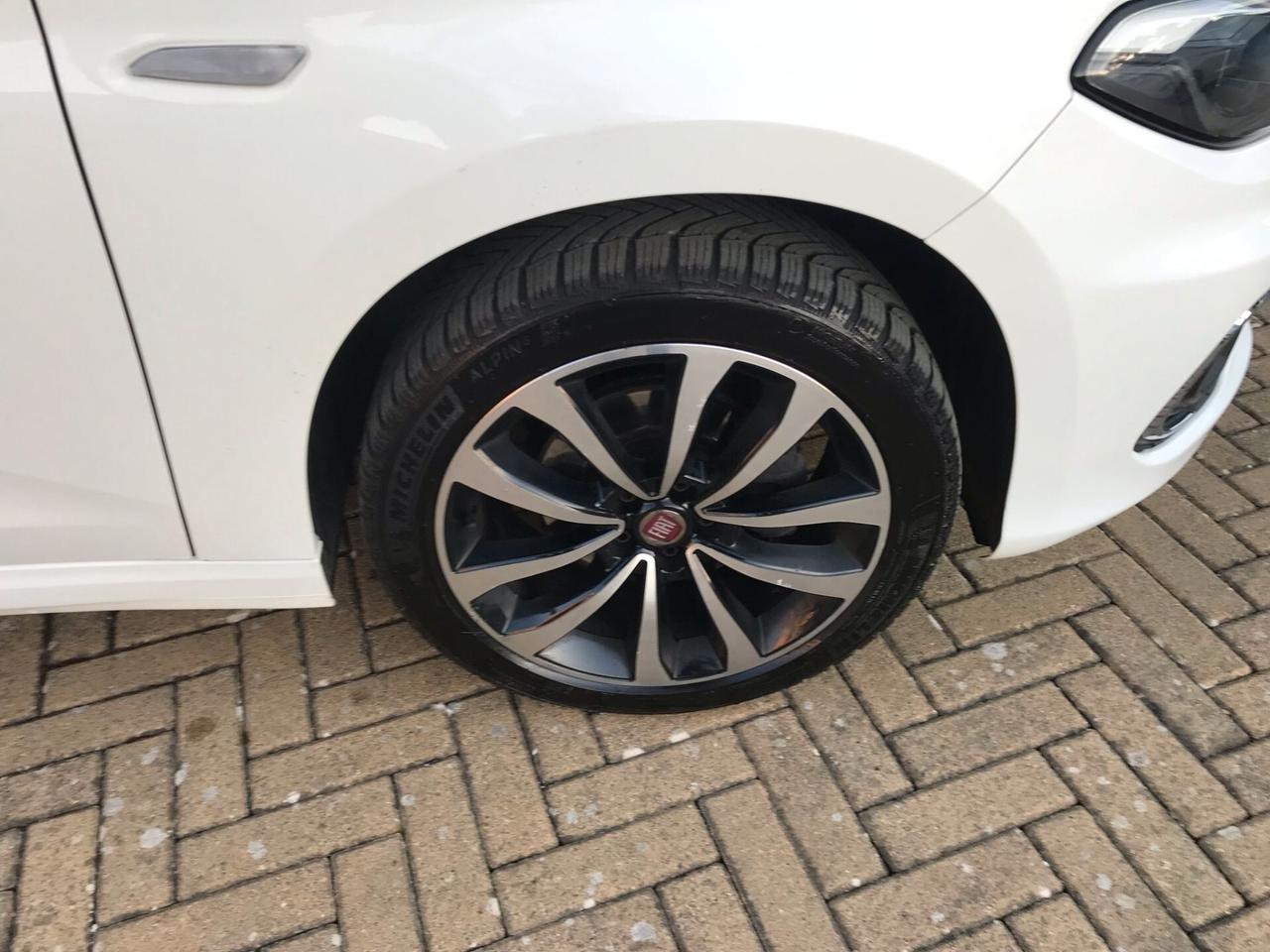 Fiat Tipo 1.6 Mjt S&S SW Lounge