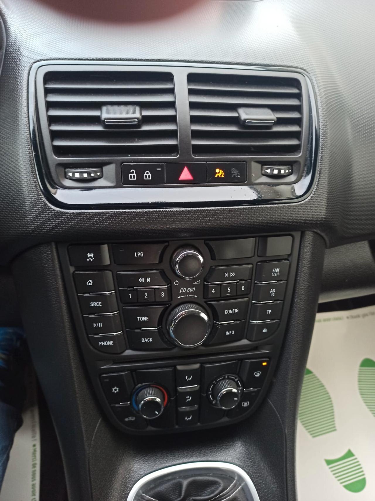 FINANZIABILE a GPL opel MERIVA neopatentati PERMUTE