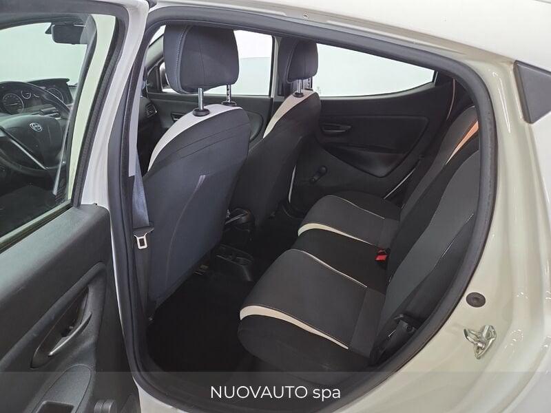 Lancia Ypsilon 1.2 69cv Elefantno