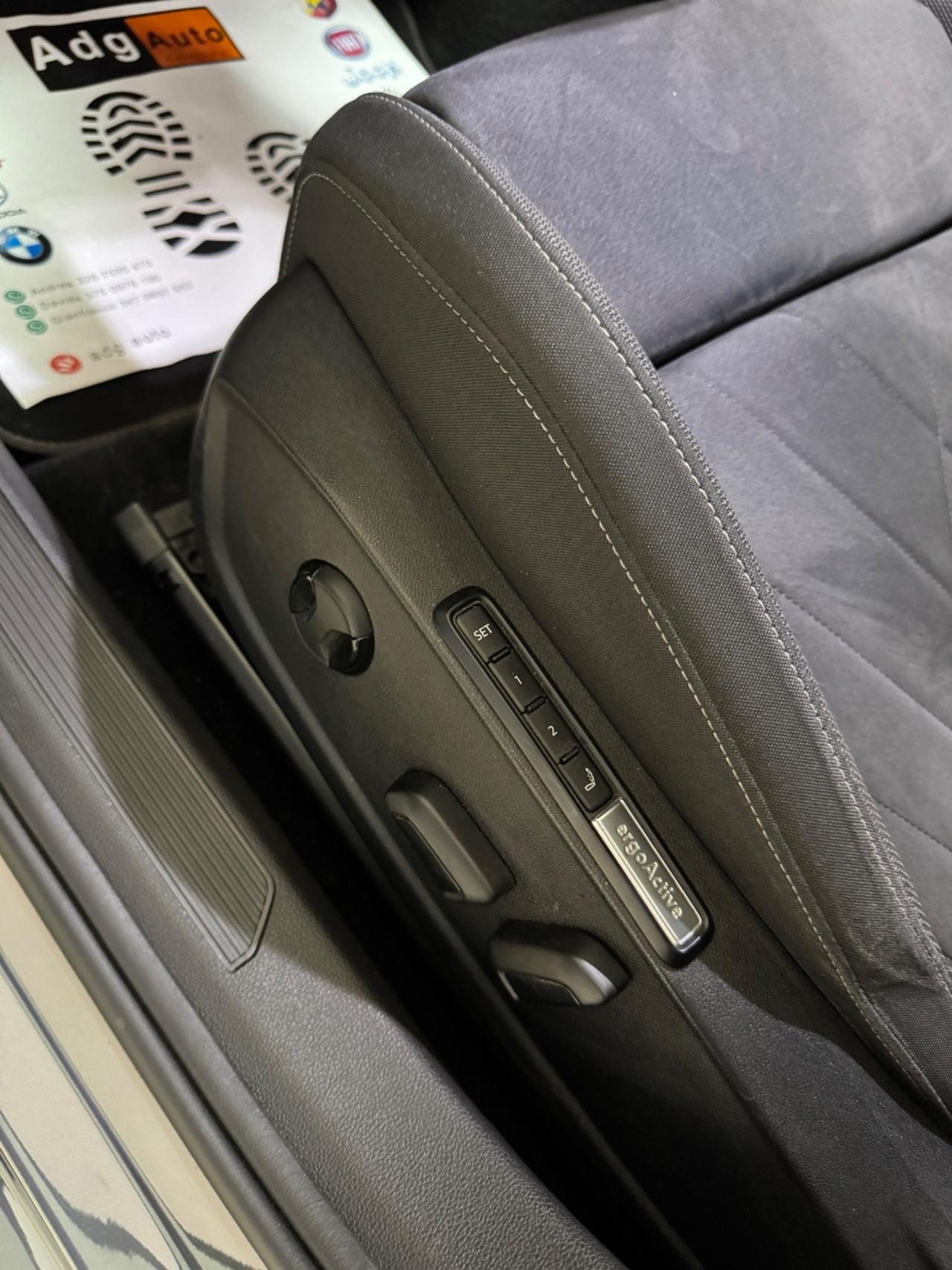 Volkswagen Golf 2.0 TDI DSG Style 150cv Led navi