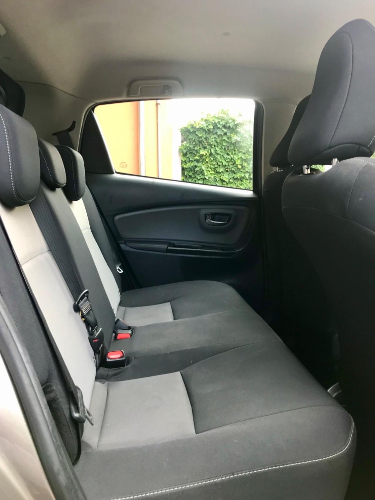 Toyota Yaris 1.5 Hybrid 5 porte Active