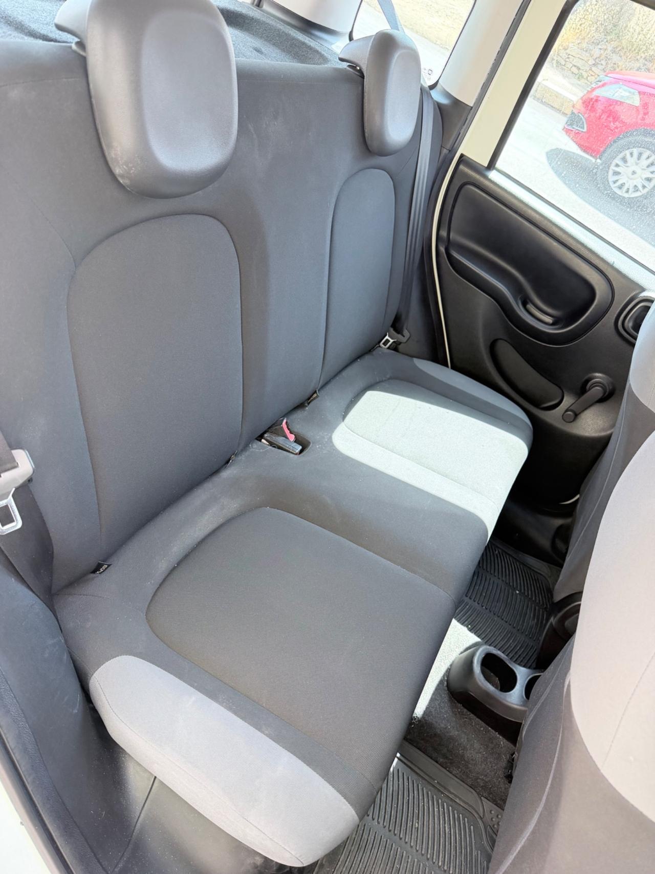 Fiat Panda 1.2 Lounge 69cv BENZINA
