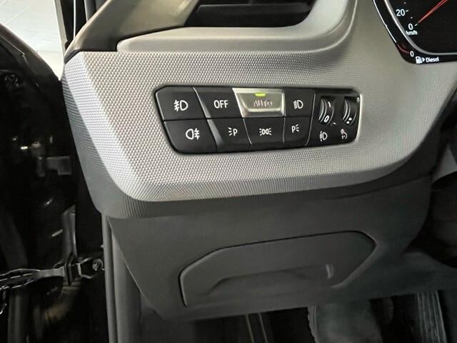 Bmw 116 116d 5p. Business Advantage OK NEO PATENTATO AUTOMATICO