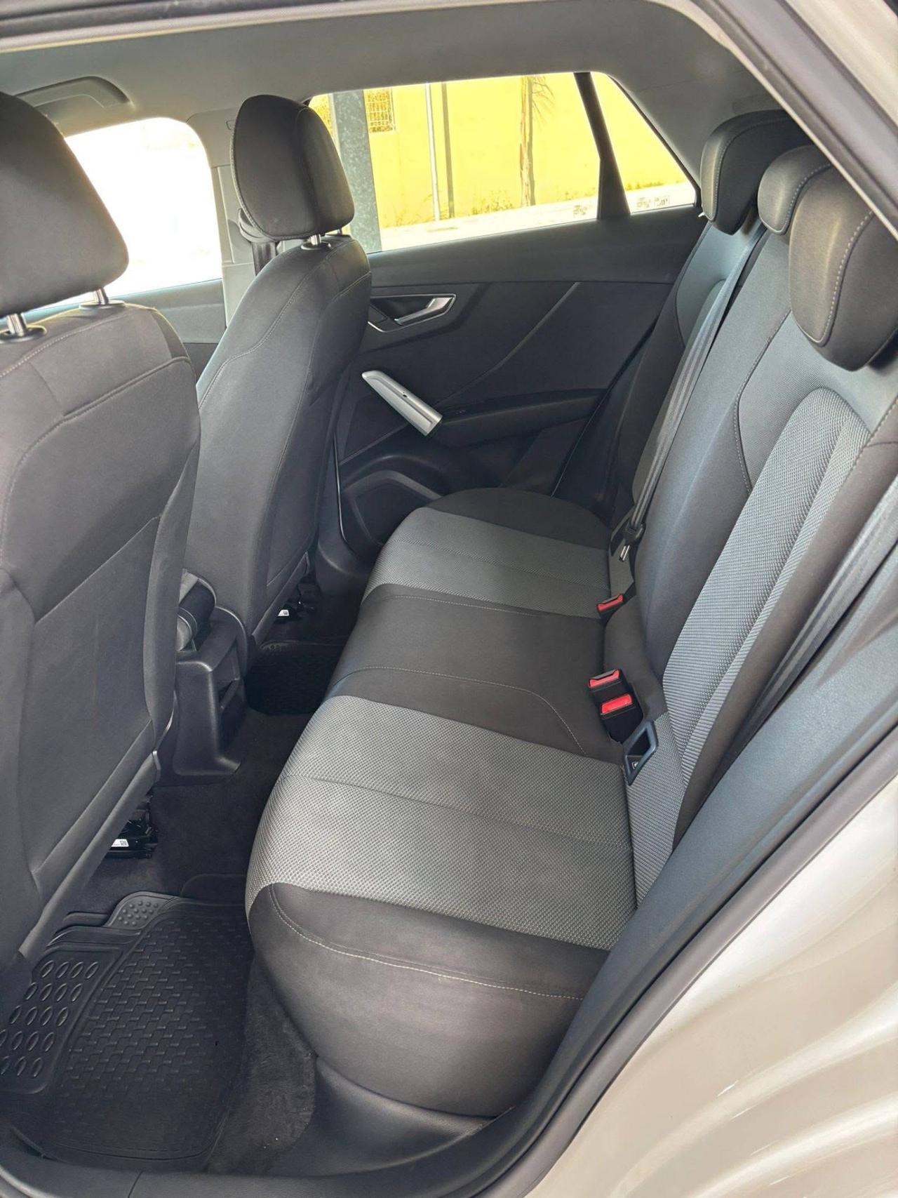 Audi Q2 1.6 TDI S line Edition