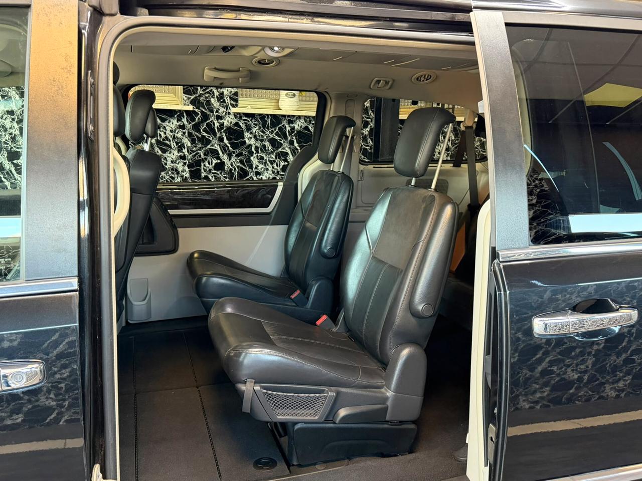 Chrysler Grand Voyager 2.8 CRD DPF Limited