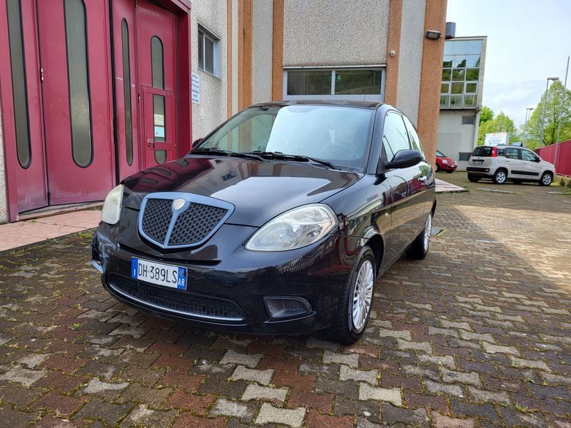 Lancia Ypsilon Ypsilon 1.2 Passion