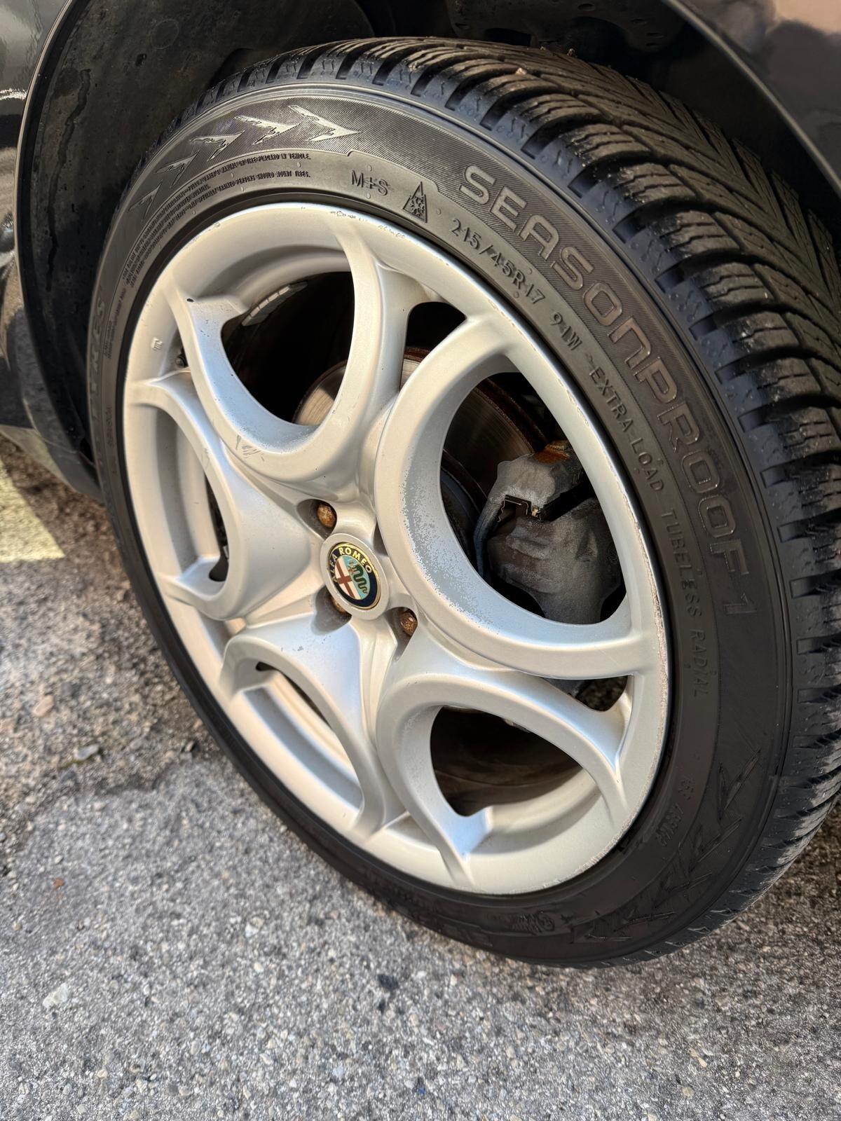 Alfa Romeo MITO GPL Distinctive Sport Pack